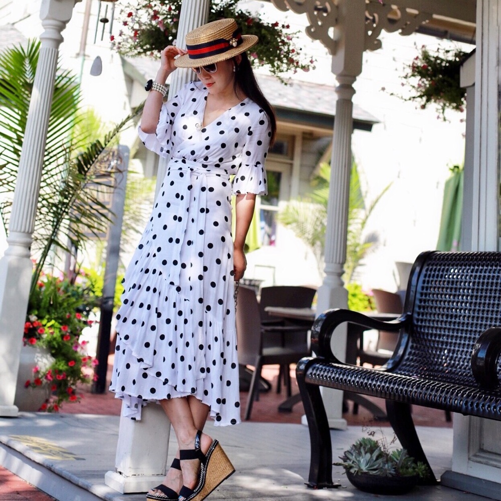 Slide show polka dots tea dress Sz 6